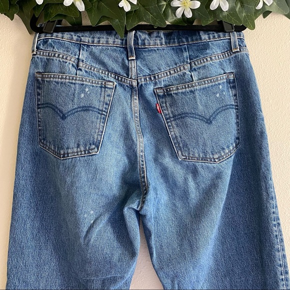 Anthropologie Levi’s Altered Straight High-Rise Cropped Jeans 32 - Picture 4 of 7